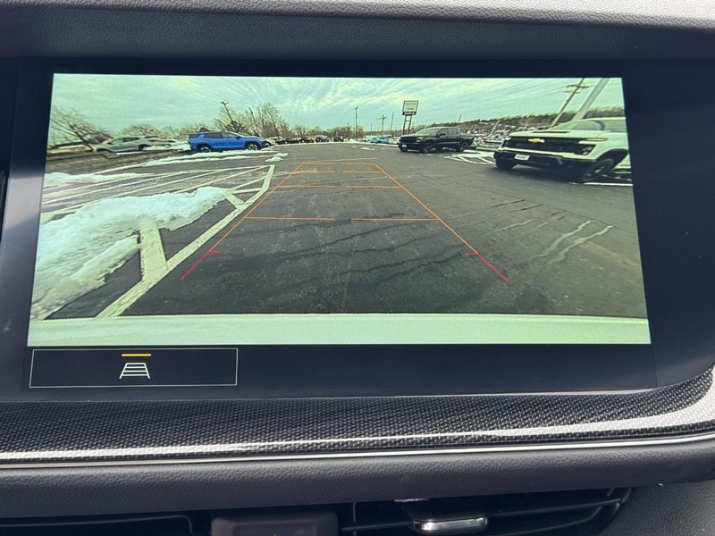 Buick Envision Vehicle Full-screen Gallery Image 21