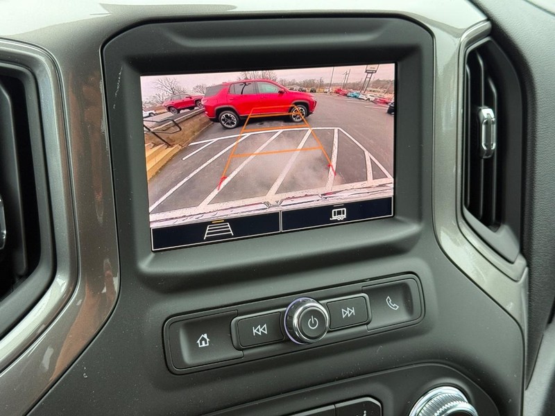 GMC Sierra 1500 Vehicle Image 12