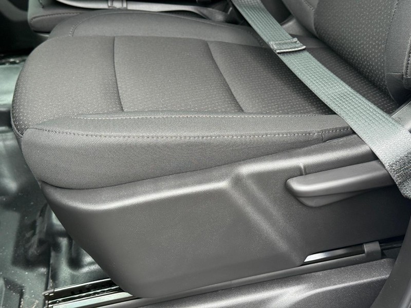 GMC Sierra 1500 Vehicle Image 17