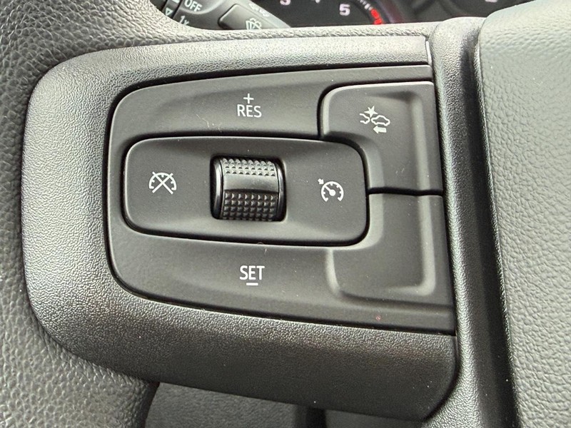 GMC Sierra 1500 Vehicle Image 09