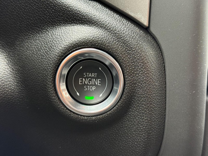 GMC Sierra 1500 Vehicle Image 10