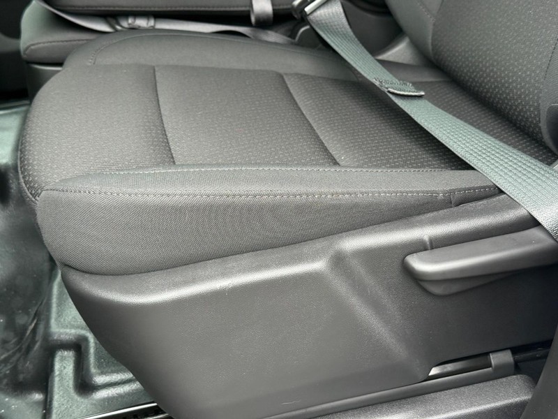 GMC Sierra 1500 Vehicle Image 17