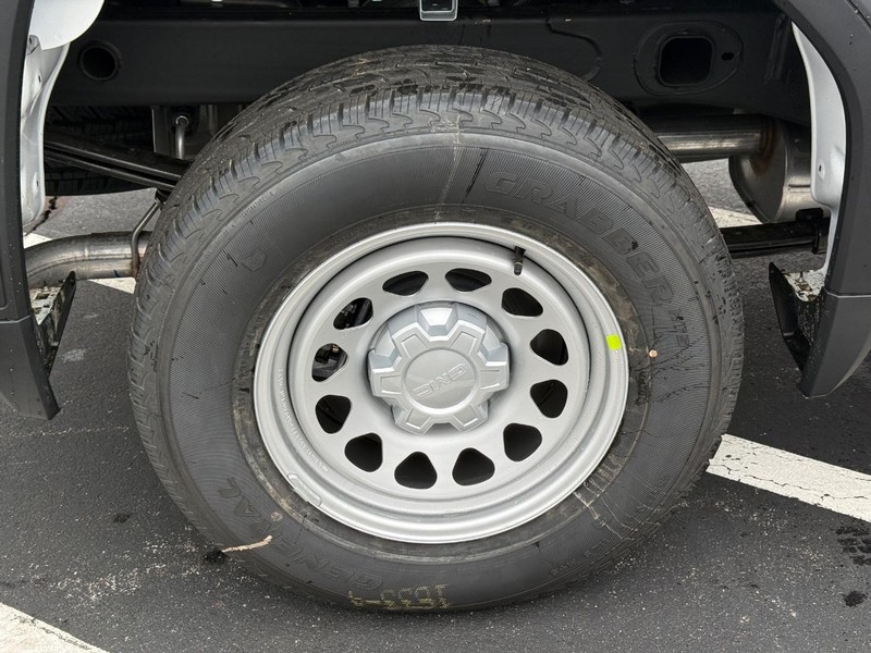 GMC Sierra 1500 Vehicle Image 05