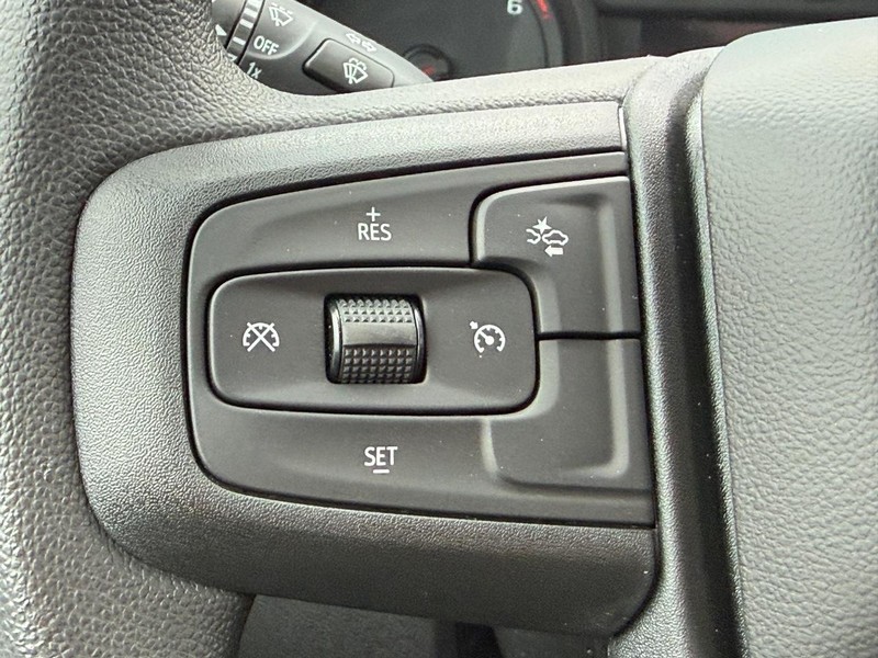 GMC Sierra 1500 Vehicle Image 09