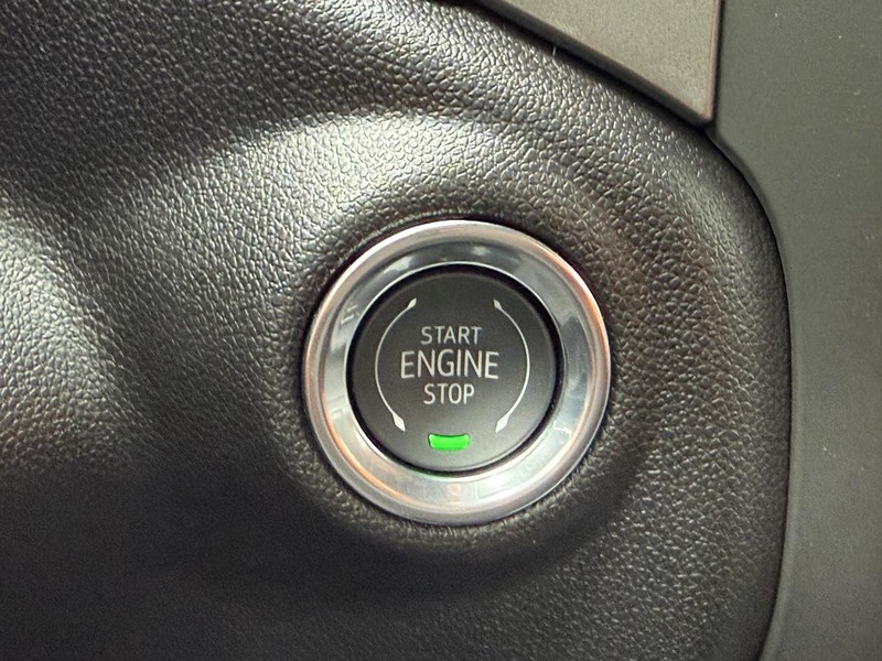 GMC Sierra 1500 Vehicle Image 10