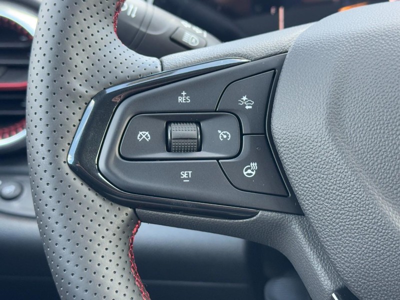 Chevrolet Trax Vehicle Image 11