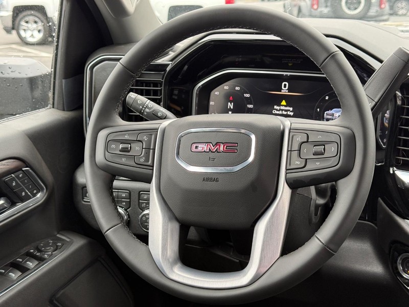 GMC Sierra 2500HD Vehicle Image 08