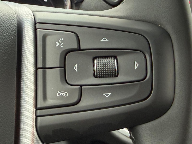 GMC Sierra 2500HD Vehicle Image 10