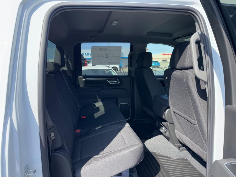 GMC Sierra 3500HD Vehicle Image 06