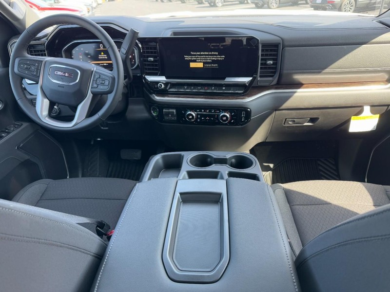 GMC Sierra 3500HD Vehicle Image 07