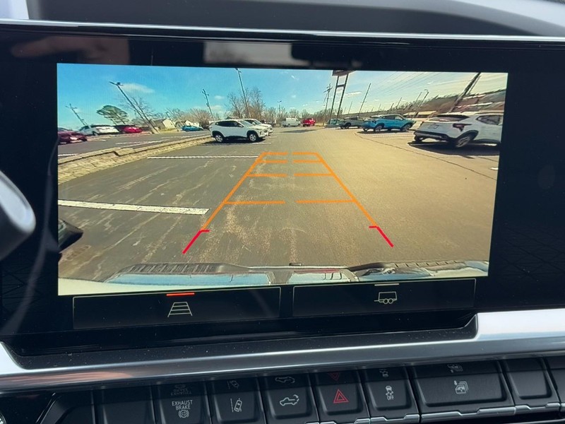 GMC Sierra 3500HD Vehicle Image 14