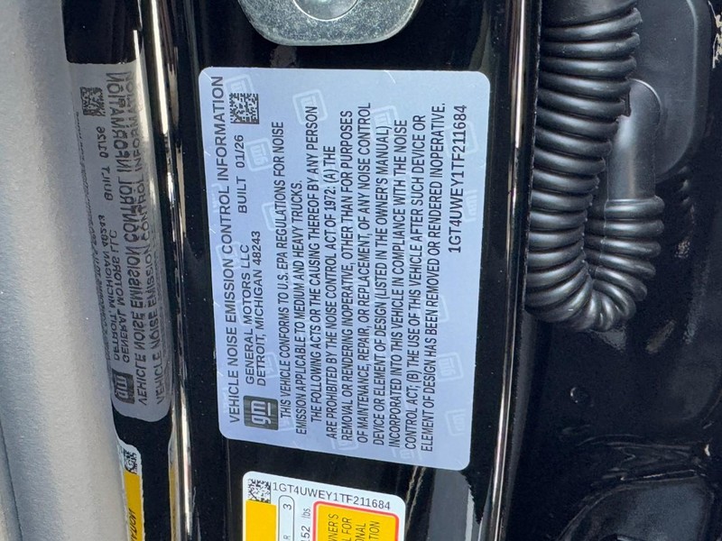 GMC Sierra 3500HD Vehicle Image 17