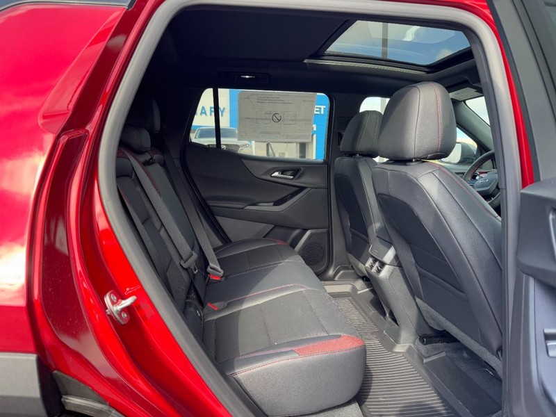 Chevrolet Equinox Vehicle Image 06