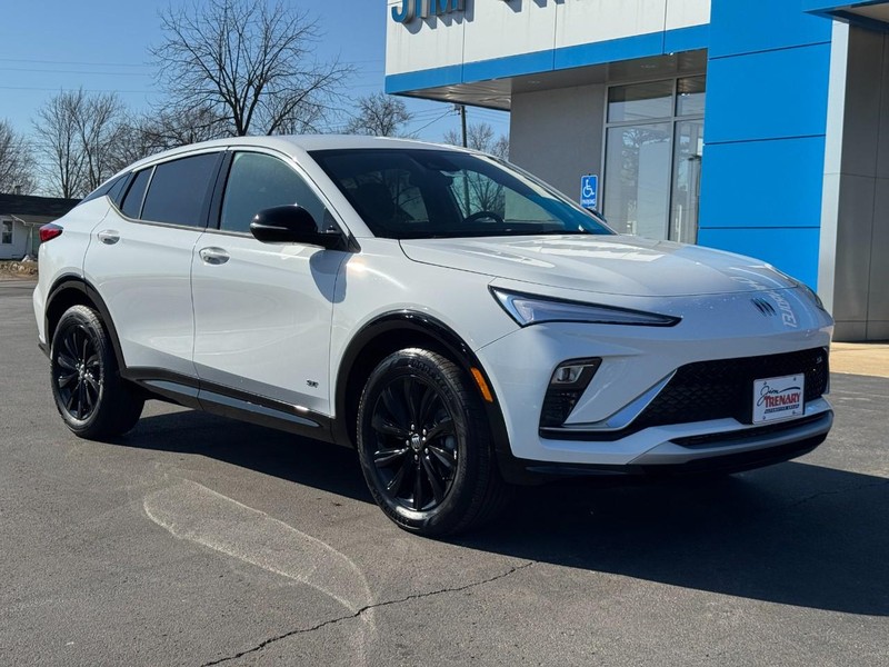 Buick Envista Vehicle Image 02