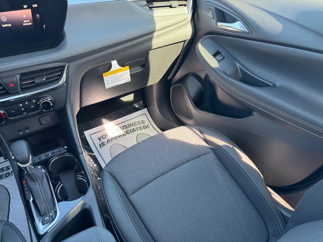 2025 Buick Encore GX Preferred - Photo 15