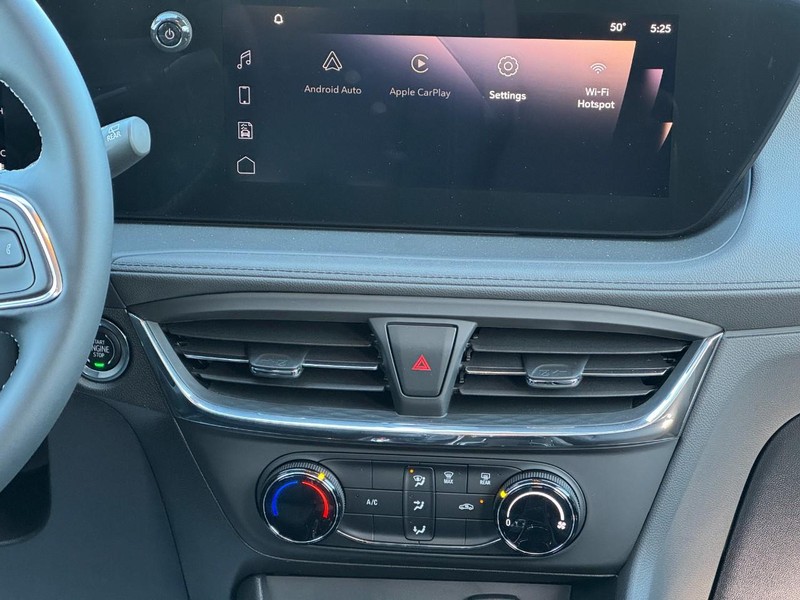 Buick Encore GX Vehicle Image 13