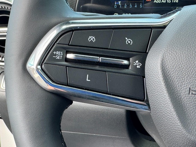 Chevrolet Equinox Vehicle Image 18