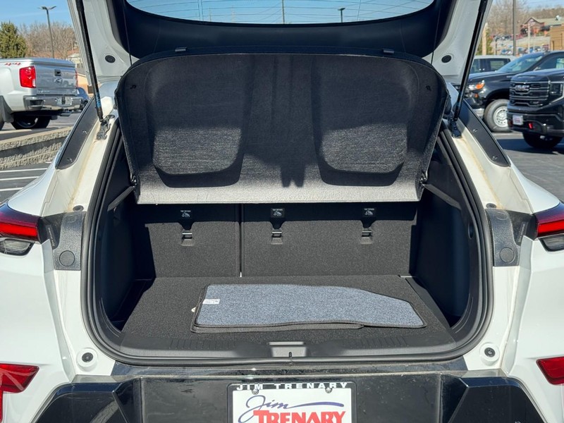 Buick Envista Vehicle Image 04