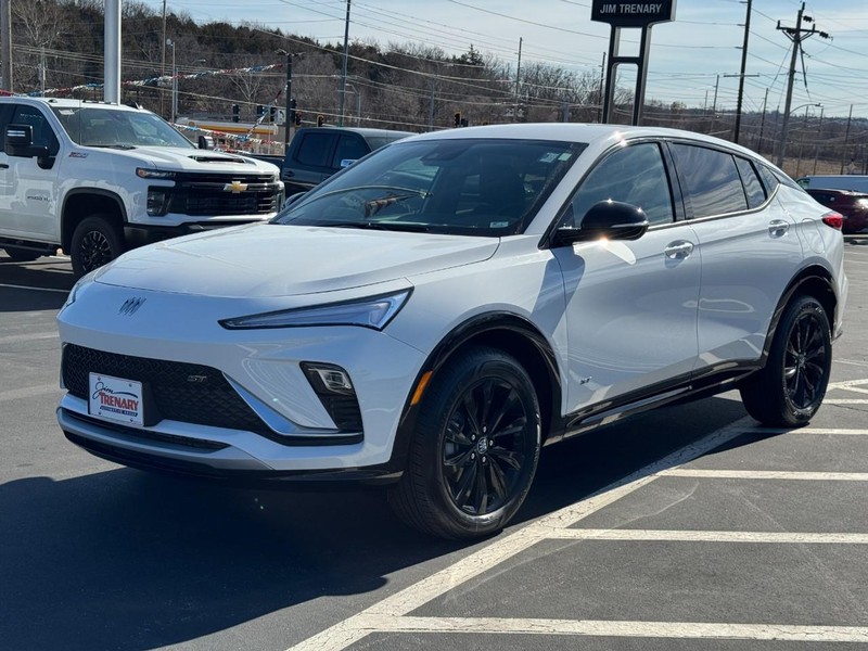 Buick Envista Vehicle Image 08