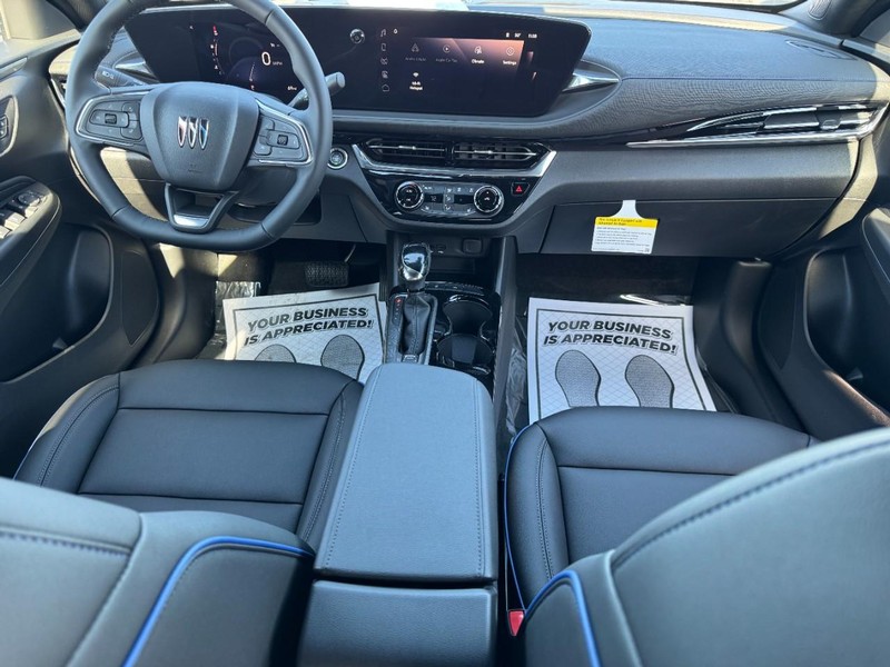 Buick Envista Vehicle Image 11