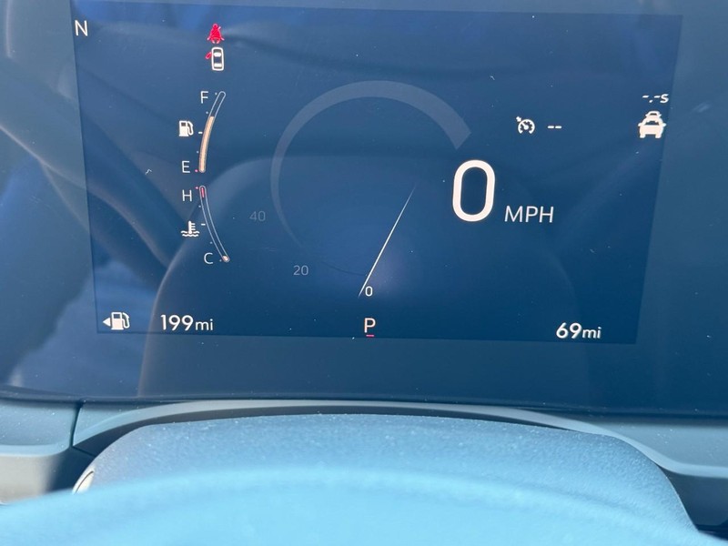 Buick Envista Vehicle Image 20