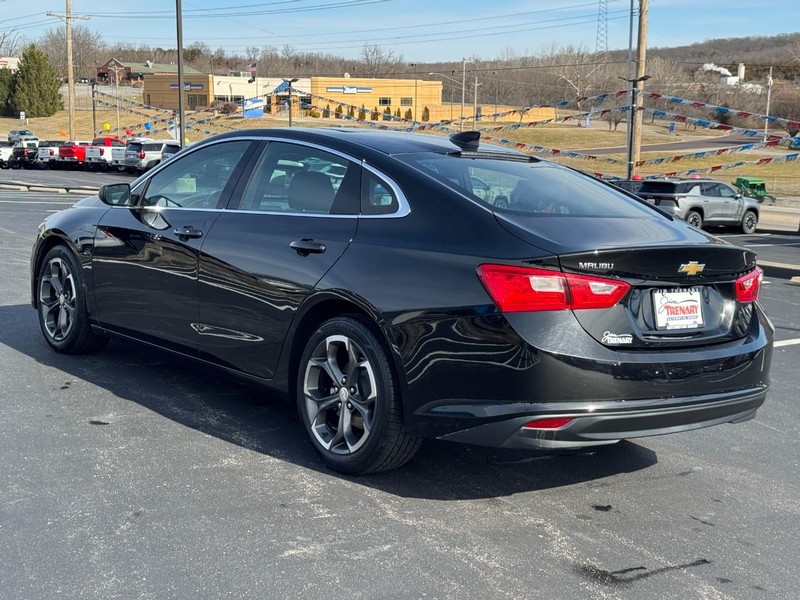 Chevrolet Malibu Vehicle Image 06