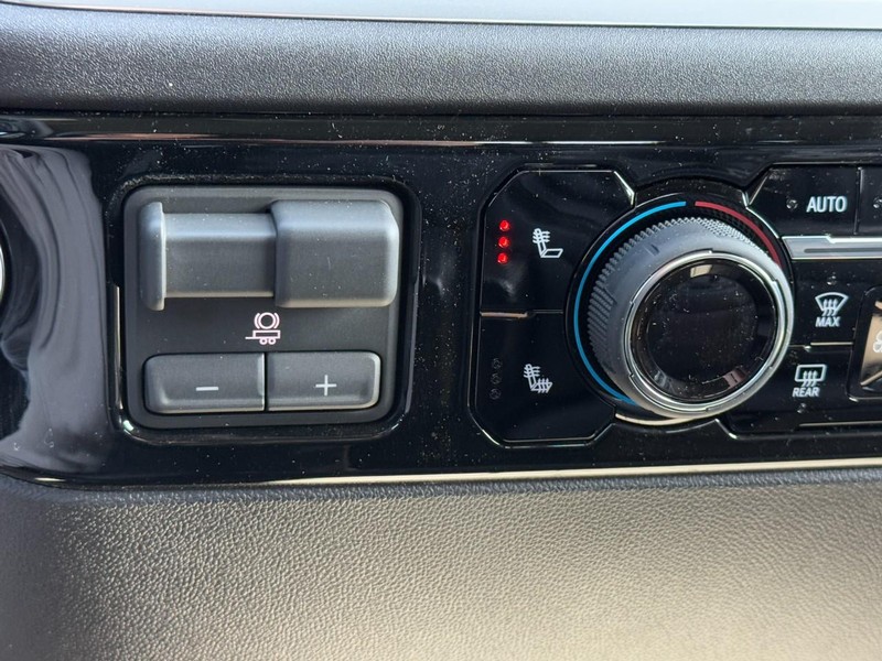 Chevrolet Silverado 1500 Vehicle Image 13