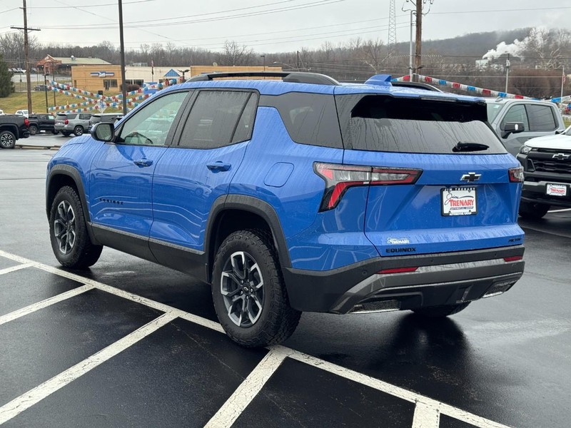 Chevrolet Equinox Vehicle Image 05