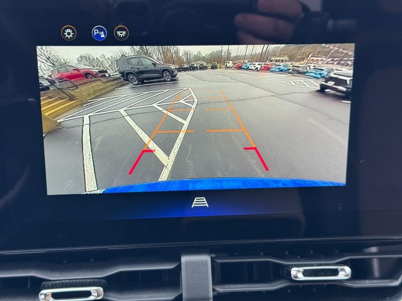 Chevrolet Equinox Vehicle Image 19