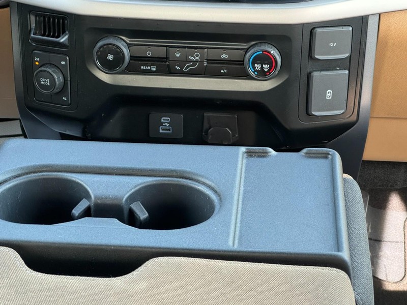 Ford F-150 Vehicle Image 14