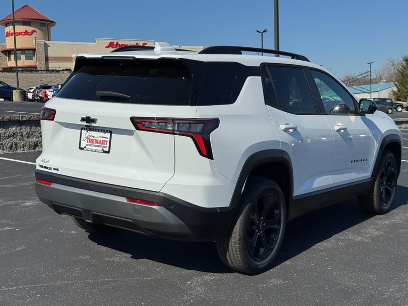 Chevrolet Equinox Vehicle Image 04