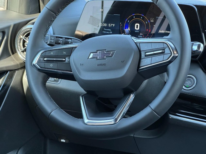 Chevrolet Equinox Vehicle Image 08