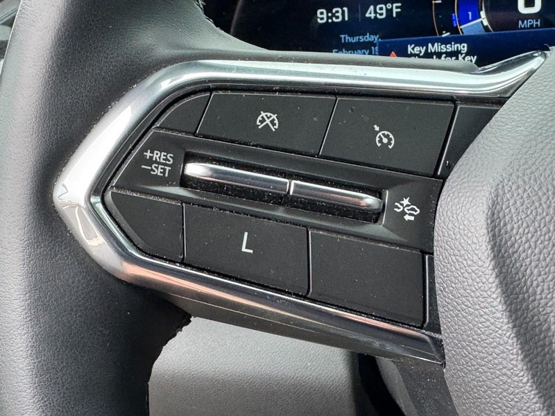 Chevrolet Equinox Vehicle Image 18