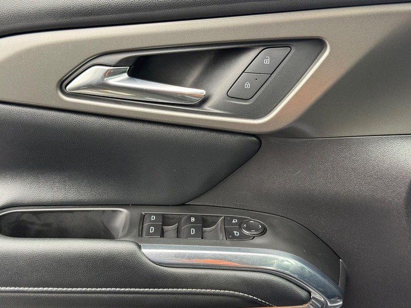 Chevrolet Traverse Vehicle Image 22