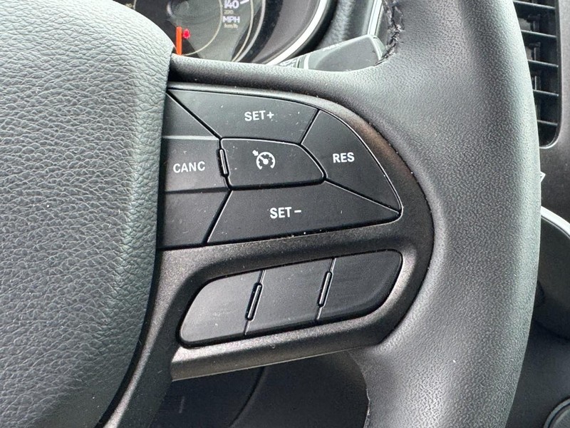 Jeep Cherokee Vehicle Image 19