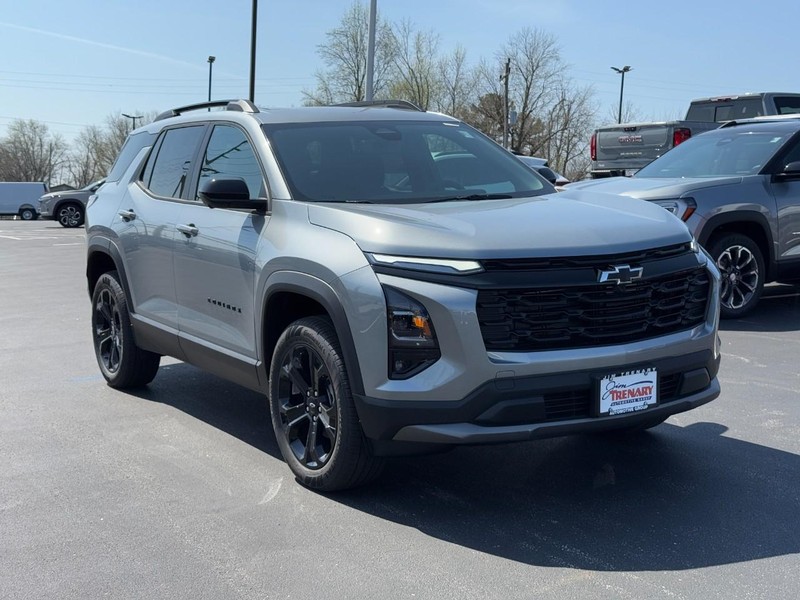 Chevrolet Equinox Vehicle Image 02