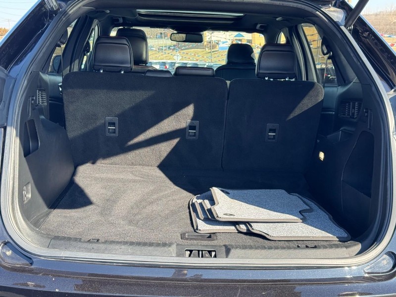 Ford Edge Vehicle Image 04