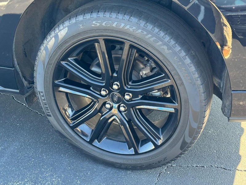 Ford Edge Vehicle Image 07