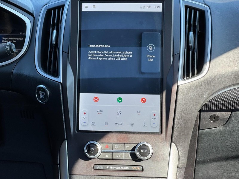 Ford Edge Vehicle Image 13