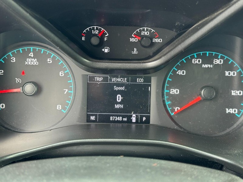 Chevrolet Colorado Vehicle Image 16