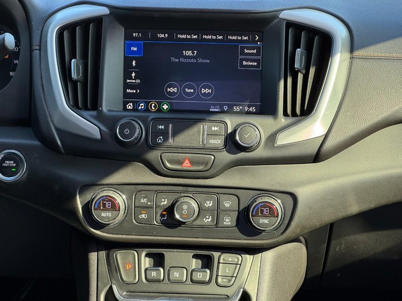 GMC Terrain Vehicle Image 13