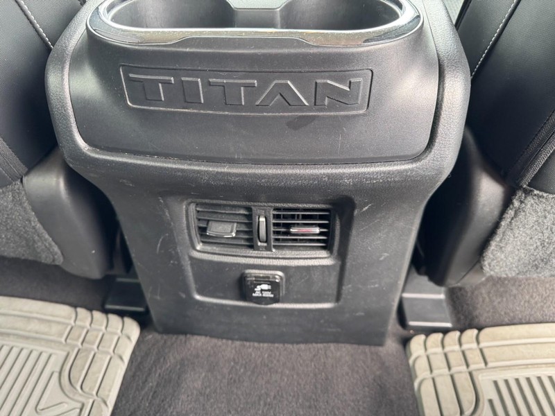 Nissan Titan XD Vehicle Image 16