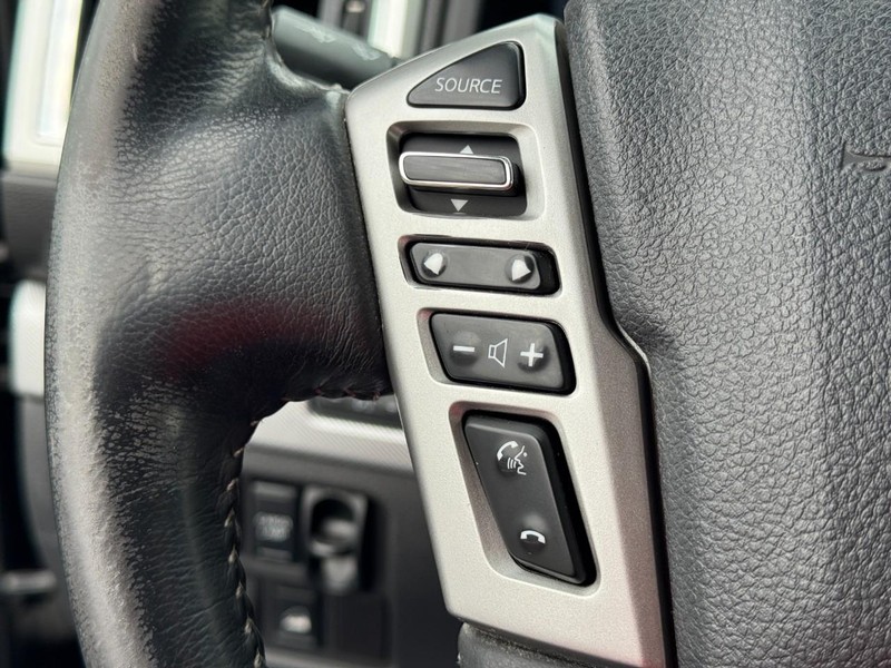 Nissan Titan XD Vehicle Image 18