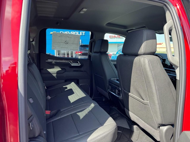 Chevrolet Silverado 1500 Vehicle Image 06