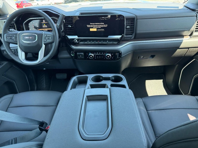 GMC Sierra 2500HD Vehicle Image 07