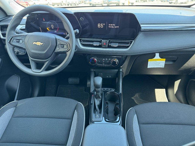 Chevrolet TrailBlazer Vehicle Image 07