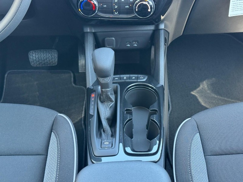 Chevrolet TrailBlazer Vehicle Image 10