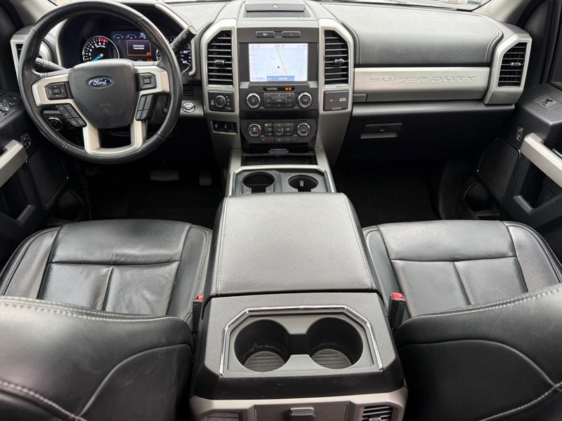 Ford Super Duty F-250 SRW Vehicle Image 15