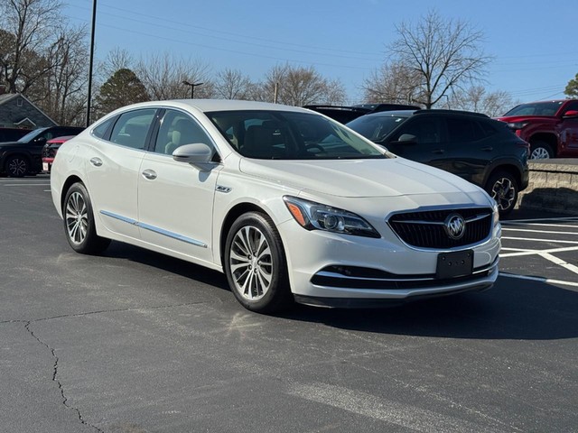Used 2018 Buick LaCrosse Essence with VIN 1G4ZP5SS0JU144412 for sale in Union, MO