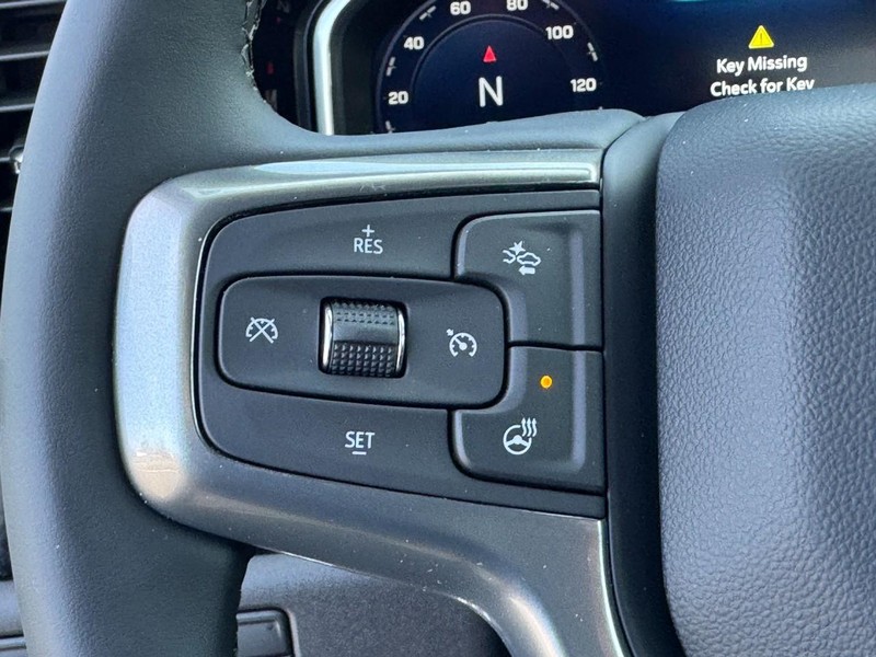 Chevrolet Silverado 1500 Vehicle Image 11